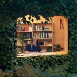 בגינה: משרד ביתי עטוף בירוק