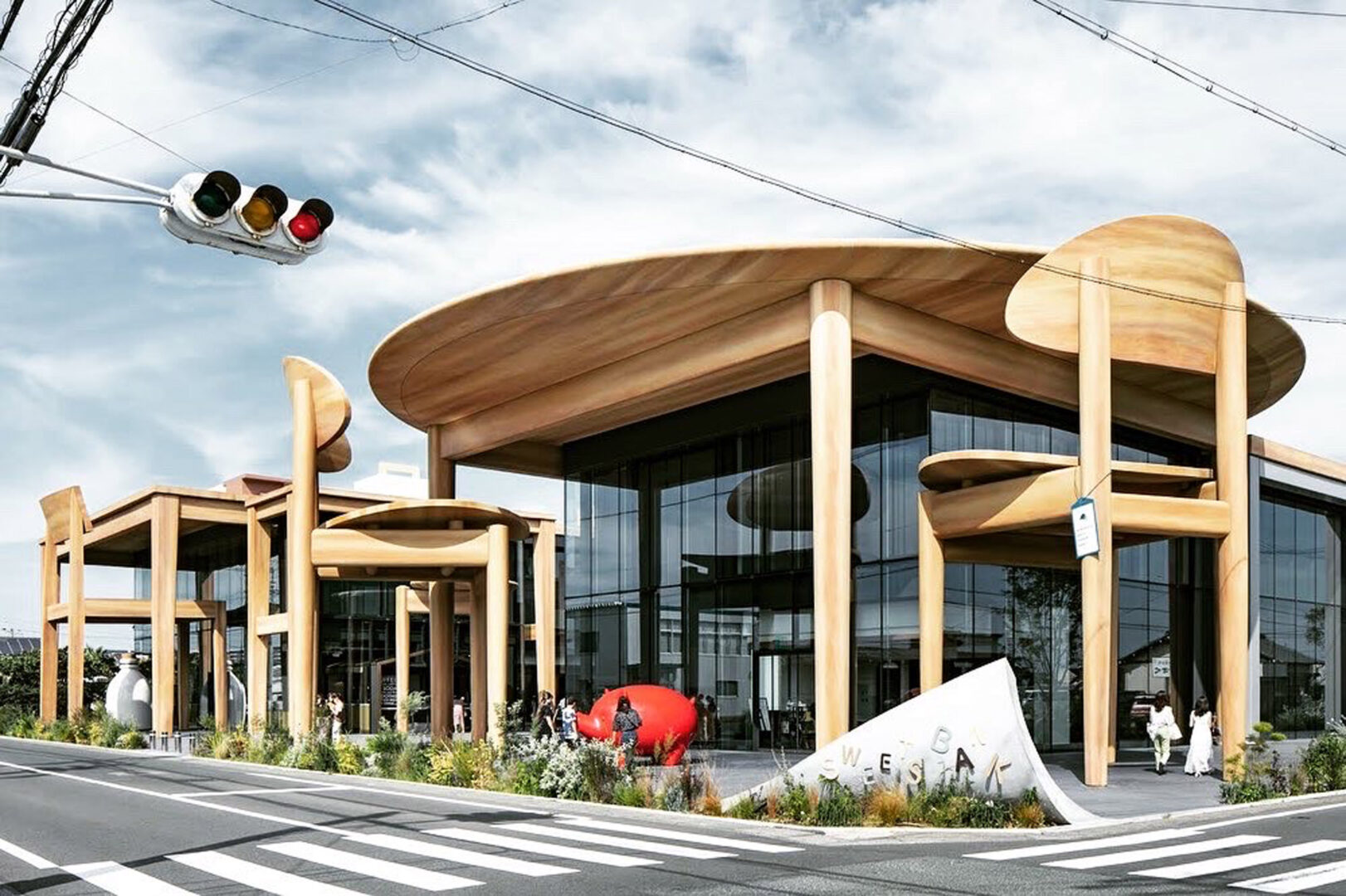 אתם יושבים? הנה בית קפה שנפל בין הכסאות