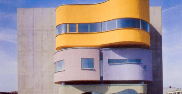 אייקונים: Wall House 2 – אדריכלות כמעבר בין זמן, חלל ורעיון