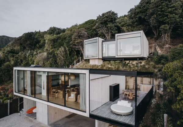 בית נופש בין העצים על ההר בניו זילנד