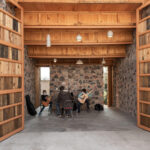 האדריכלים הגשימו חלום בשכונת העוני עם קיוסק מוזיקלי קטן