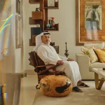 הצצה לבית של אספן אמנות ערבית ב-Doha